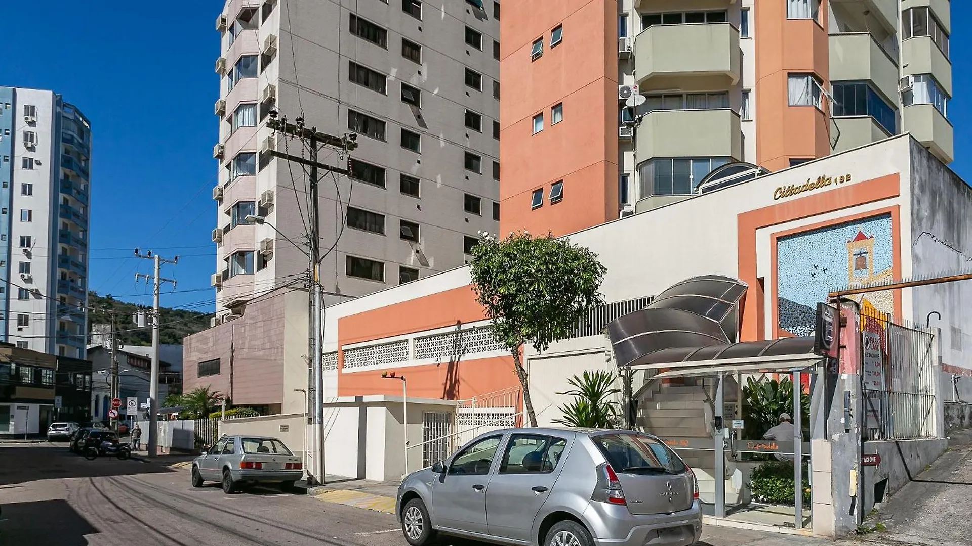 Wi-Fi 600Mb | Piscina No Rooftop #Ca75 Florianópolis 巴西